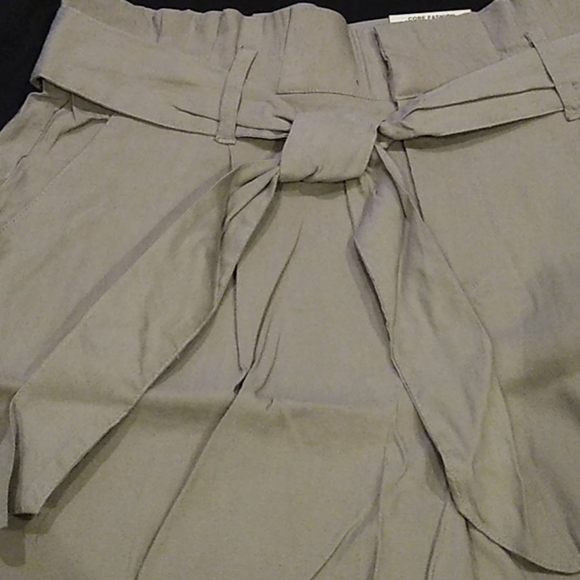 INC INTERNATIONAL CONCEPTS SHORTS - Picture 4 of 8